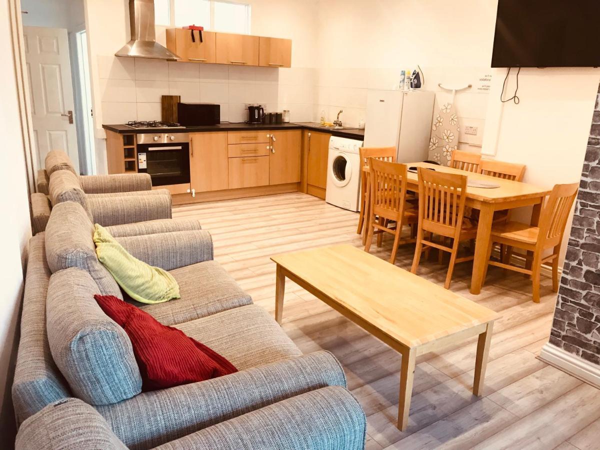 Entire Flat With Three Bedrooms N 2 Great Yarmouth Exterior foto